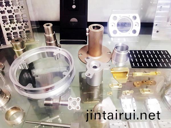 CNC精密(mi)加工(gong)，精(jing)度最高達(da)0.005mm