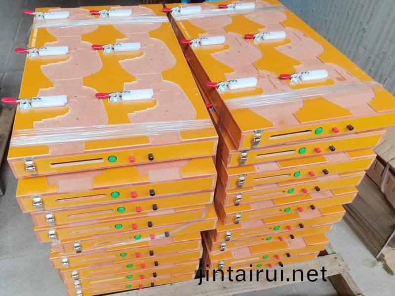 得(de)人(ren)精(jing)工老化治具(ju)，LED老化治具(ju)，電池老化治(zhi)具(ju)